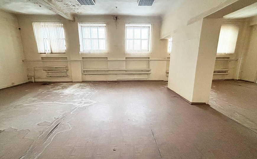 Помещение свободного назначения, 320 м² фото