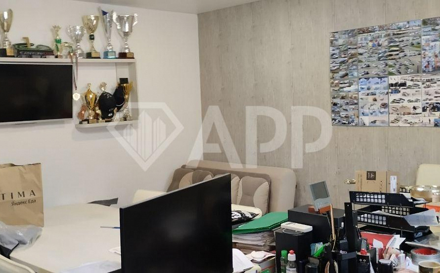 Боксы под грузовой сервис фото