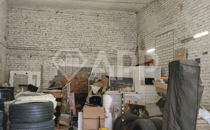 Боксы под грузовой сервис фото