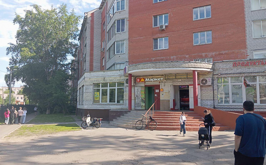 Сдам торговое помещение, 43 м² фото