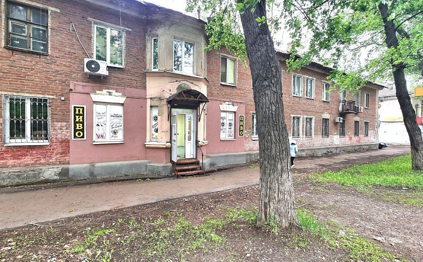 Торговое помещение 37,5 м² на 1 линии фото