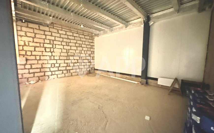 Предлагается в аренду помещение в ТЦ от 20м2 фото