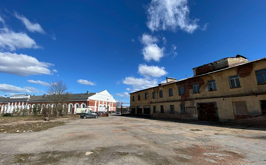 Продам отдельно стоящее здание, 3 076 м² фото