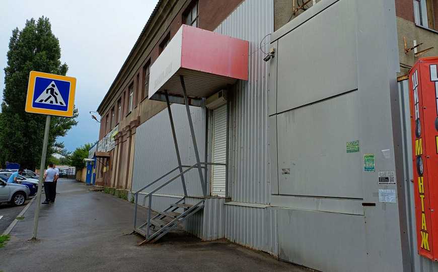 Торговое помещение 100 м2 фото