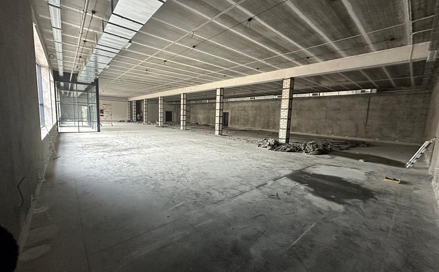 Сдам помещение свободного назначения, 718 м² фото