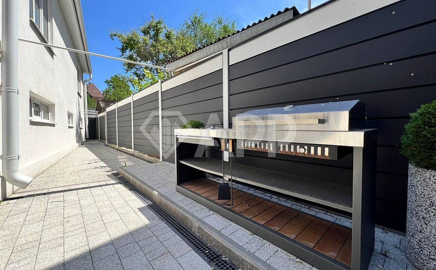 Офис/Медицина/Отель/Масаж.салон 312 м2/624м2/Центр города фото