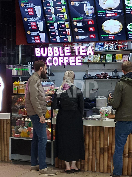 Корнер на ФУД молле в ТРЦ ОТРАДА фото