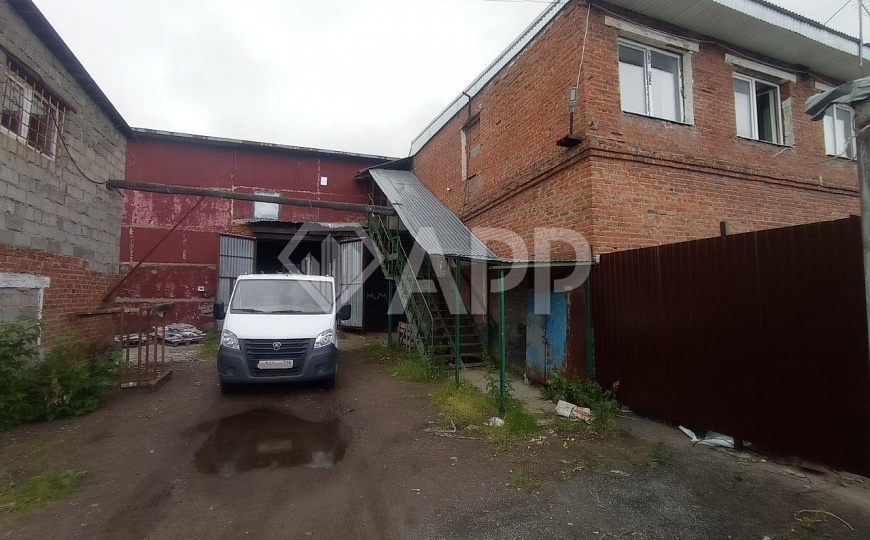 Помещение 200 м² , кран балка, погрузчик фото