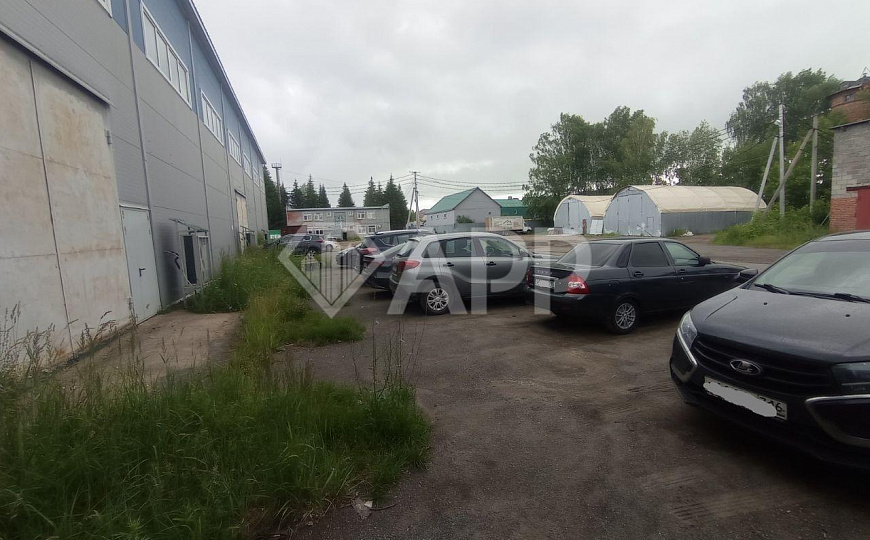 Помещение 200 м² , кран балка, погрузчик фото