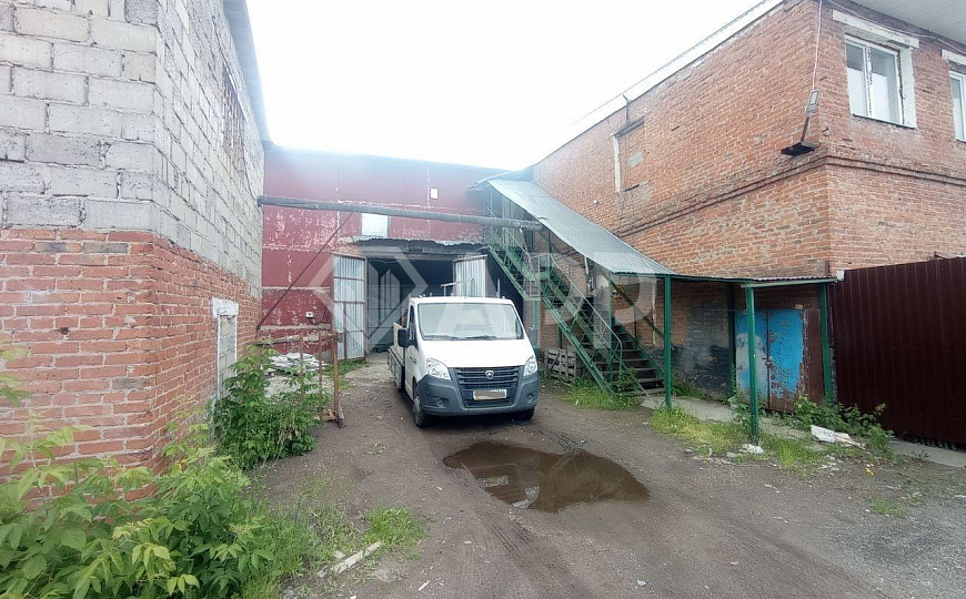 Помещение 200 м² , кран балка, погрузчик фото