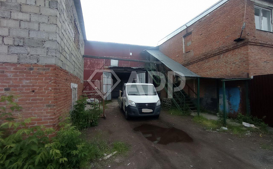 Помещение 200 м² , кран балка, погрузчик фото