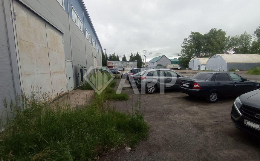 Помещение 200 м² , кран балка, погрузчик фото