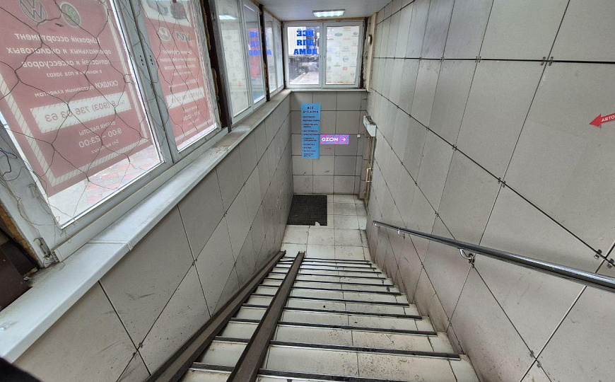 Сдам цокольное помещение свободного назначения 36 кв.м. фото