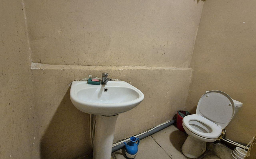 Сдам цокольное помещение свободного назначения 36 кв.м. фото