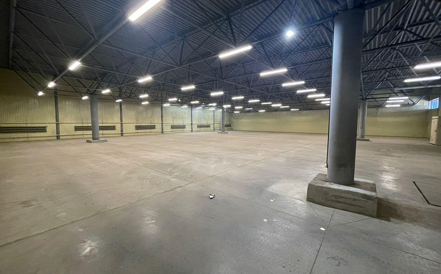 Складское помещение на территории складского комплекса 1055 м.кв. фото