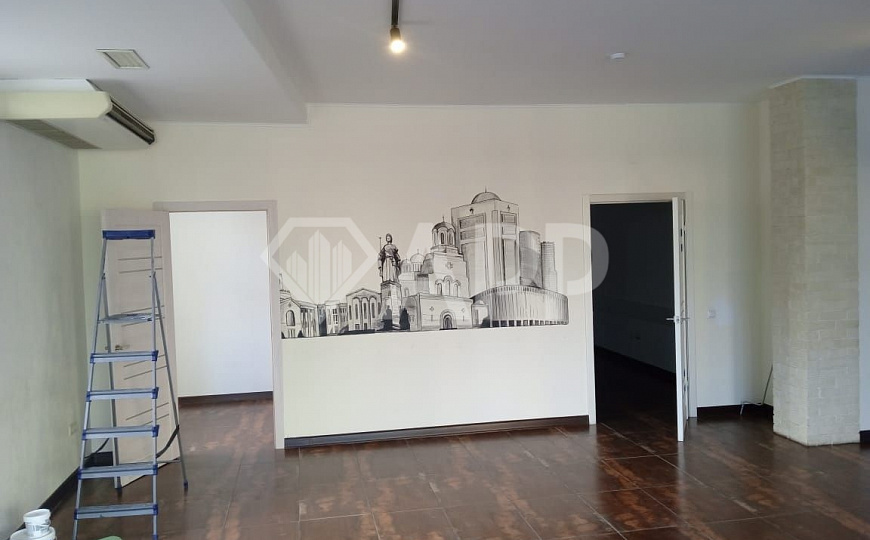Сдаю помещение, 80 м² с высоким трафиком фото