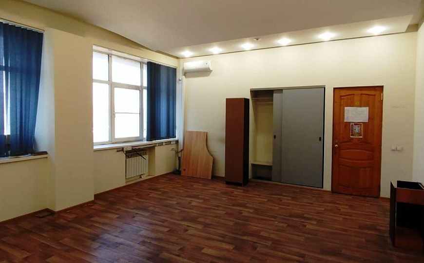 Сдам офис с ремонтом и сплит-системой, 36 м² фото