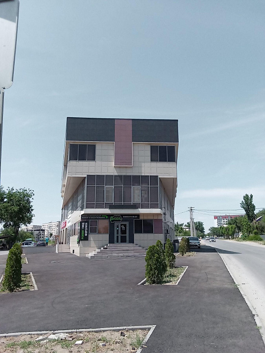 Кафе,магазин,автосервис поэтажно от 304 м2   фото