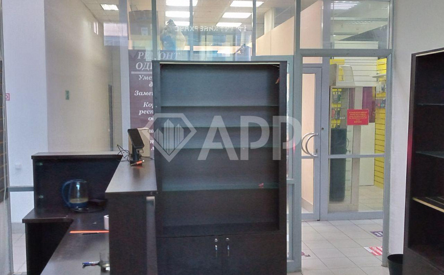 Торговое помещение в торговом центре, 21 м² фото