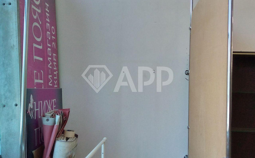 Торговое помещение в торговом центре, 21 м² фото