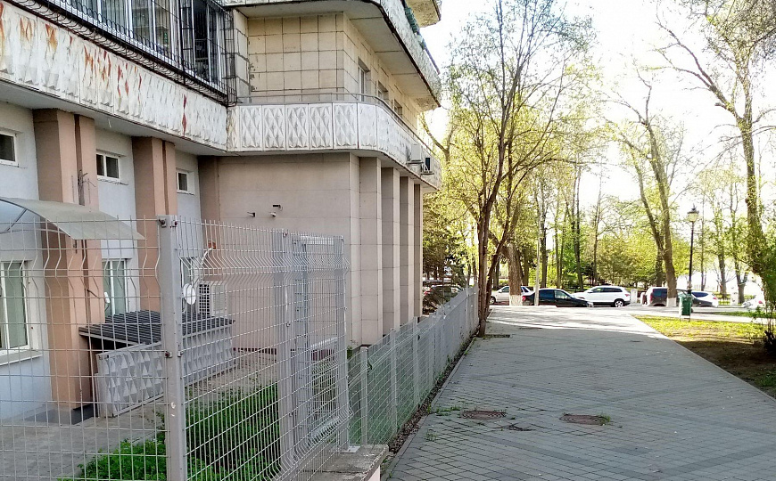 Помещение 230 м² около Драматического театра фото