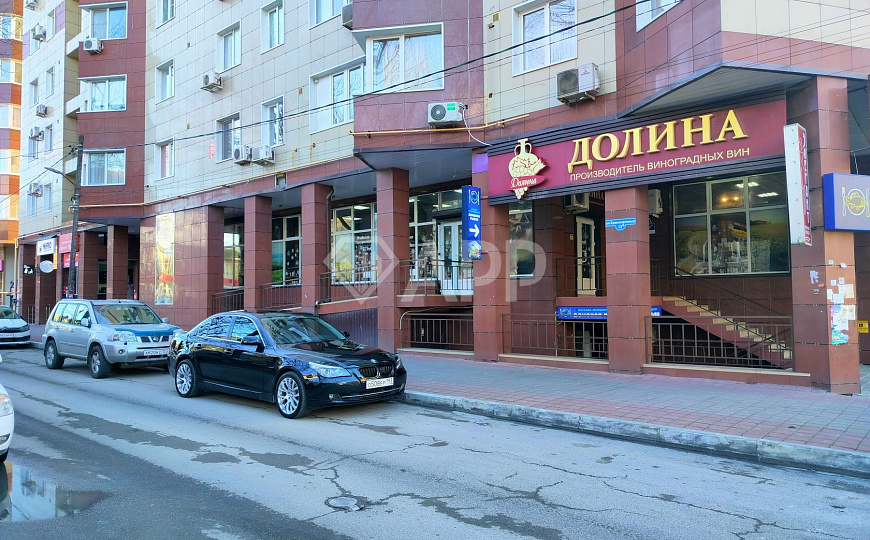 Продаю торговое помещение, 103,2 м² фото