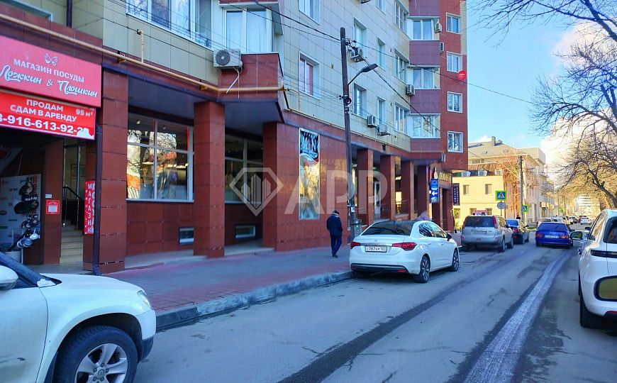 Продаю торговое помещение, 103,2 м² фото