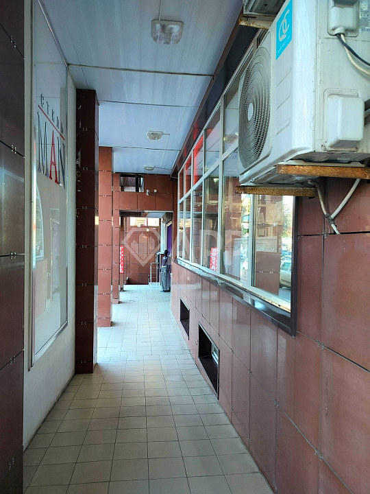 Продаю торговое помещение, 103,2 м² фото