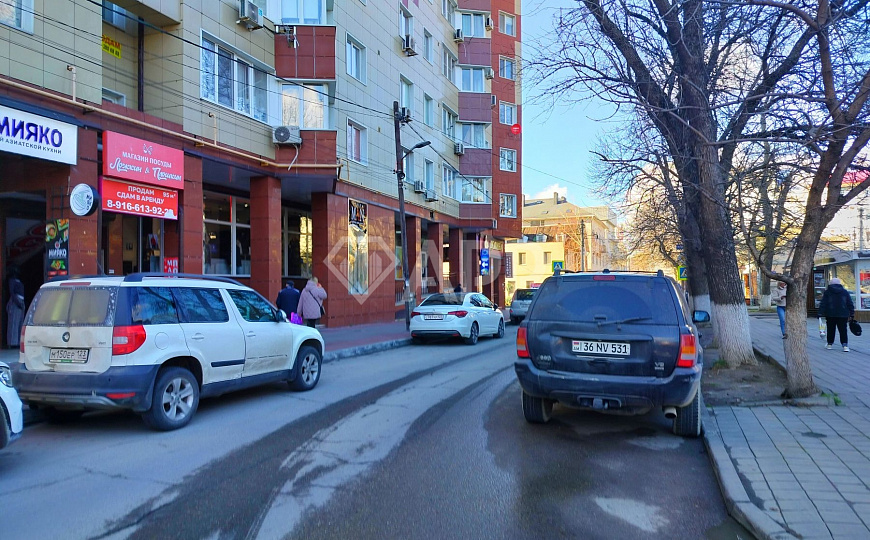 Продаю торговое помещение, 103,2 м² фото