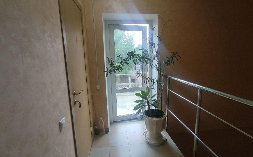 Сдам офисное помещение 300 м2 фото