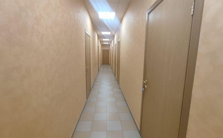 Сдам офисное помещение 300 м2 фото