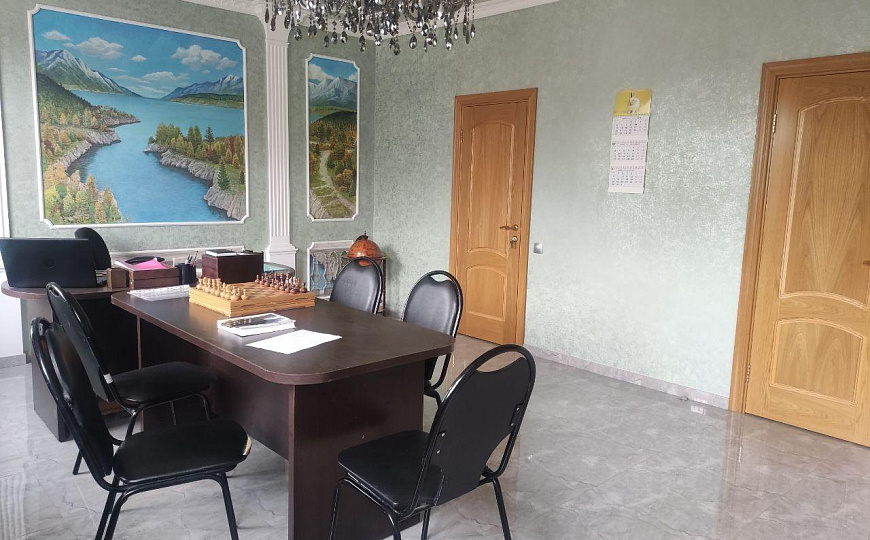 Сдам офисное помещение 300 м2 фото