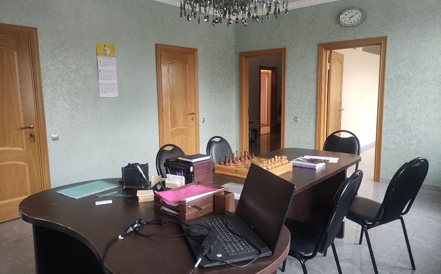 Сдам офисное помещение 300 м2 фото