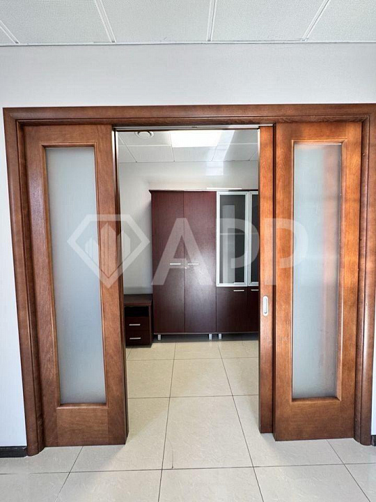 Офис с видом на Кремль, 187м² фото