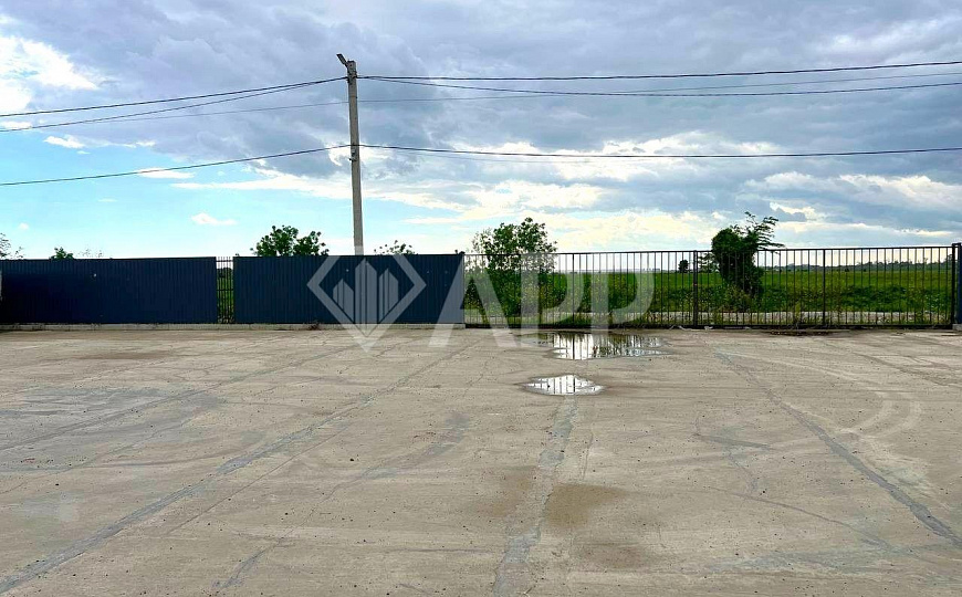 Сдаю земельный участок, 1 000 м² фото
