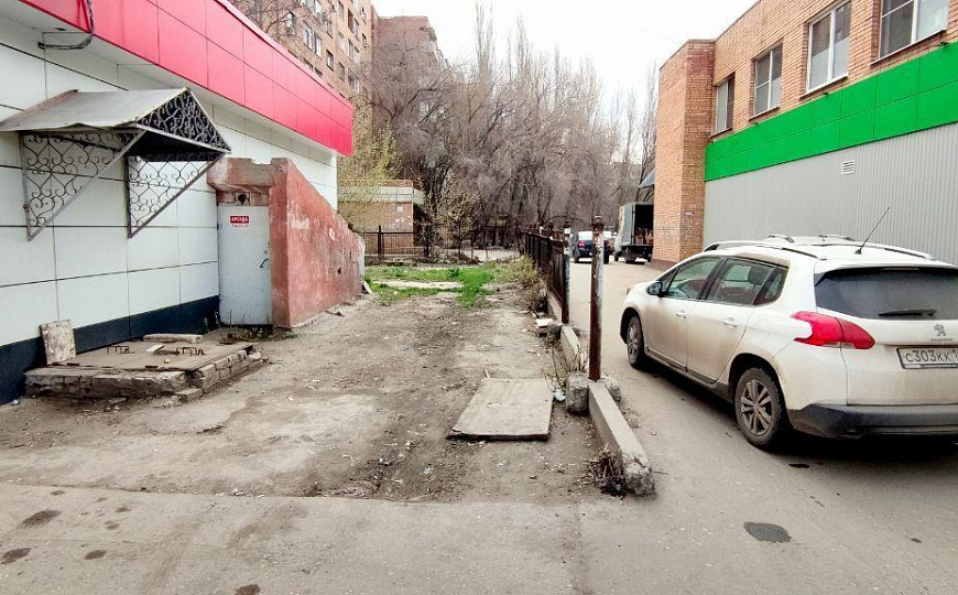 Помещение на 1 линии, 490 м² фото