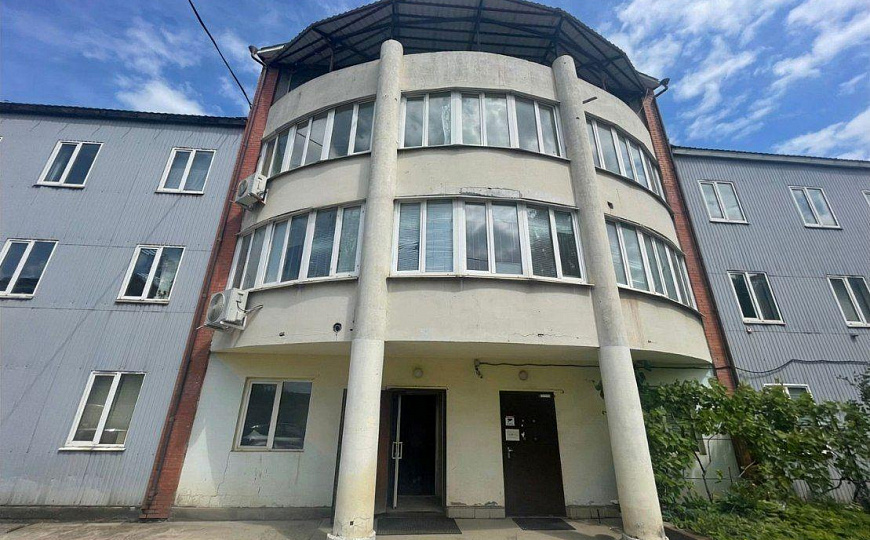 Сдам офисные помещения от 12 м.кв. до 32,7 м.кв. 313,3 м.кв. фото