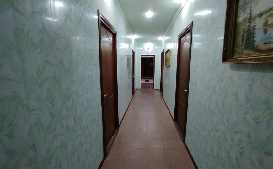 Гостиница 1000 м2 на 1линии фото