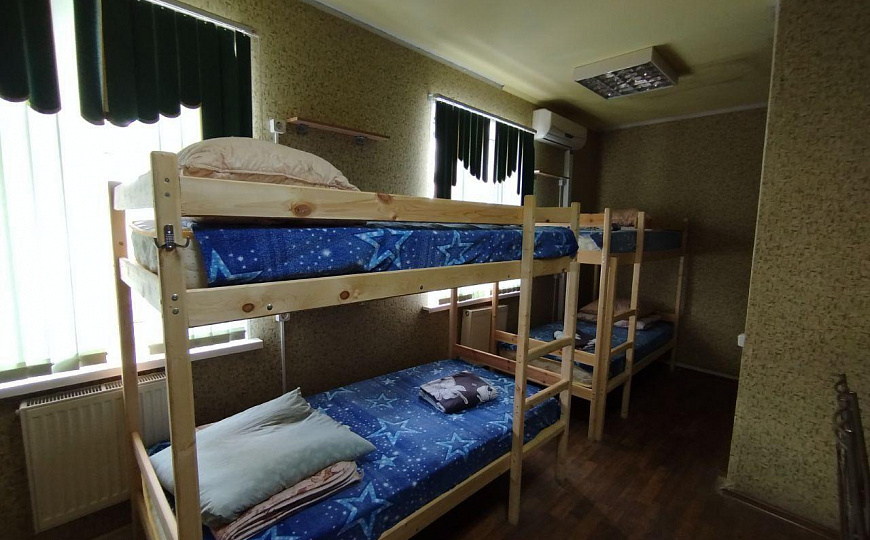 Гостиница 1000 м2 на 1линии фото