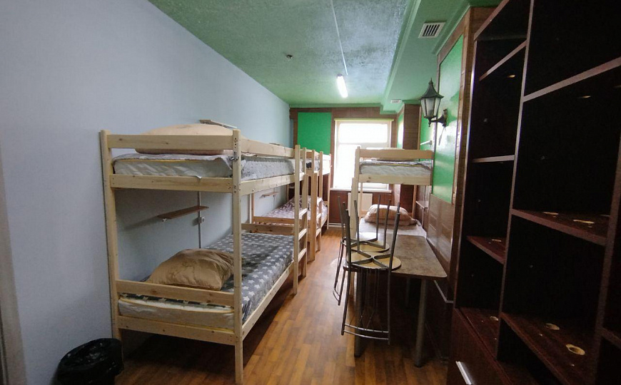 Гостиница 1000 м2 на 1линии фото