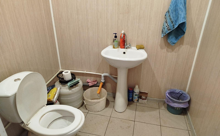 Продам офис 50м2 на втором этаже на Телегина фото