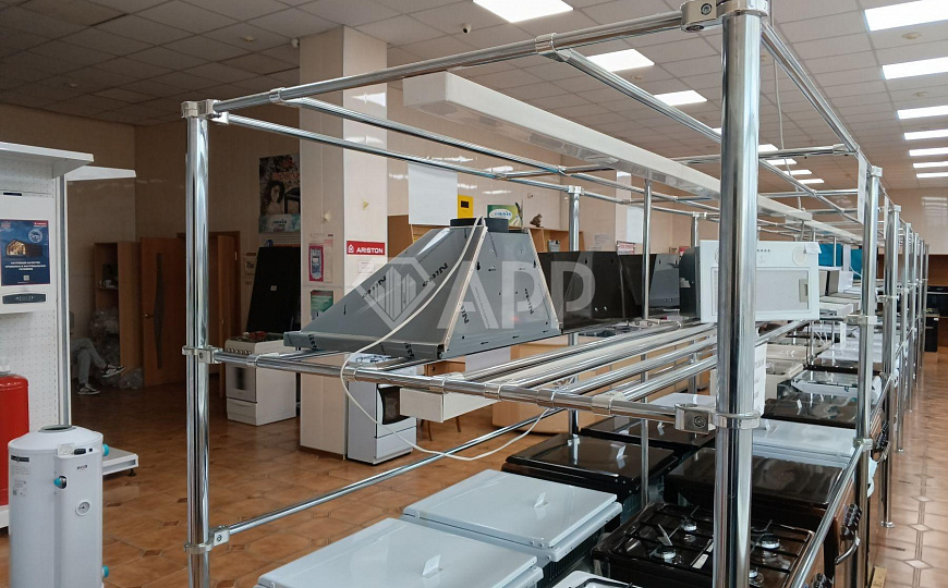 Сдам торговое помещение, от 60.5 до 152 м² фото