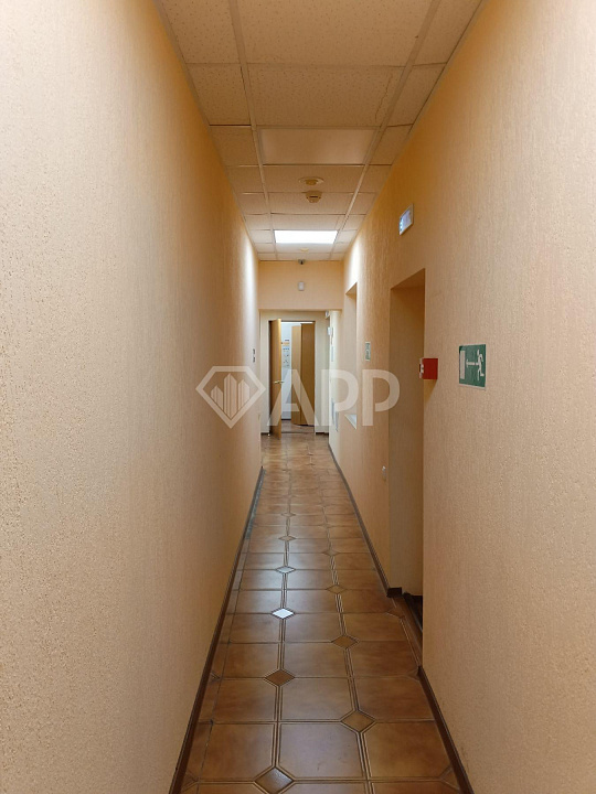 Сдам торговое помещение, от 60.5 до 152 м² фото