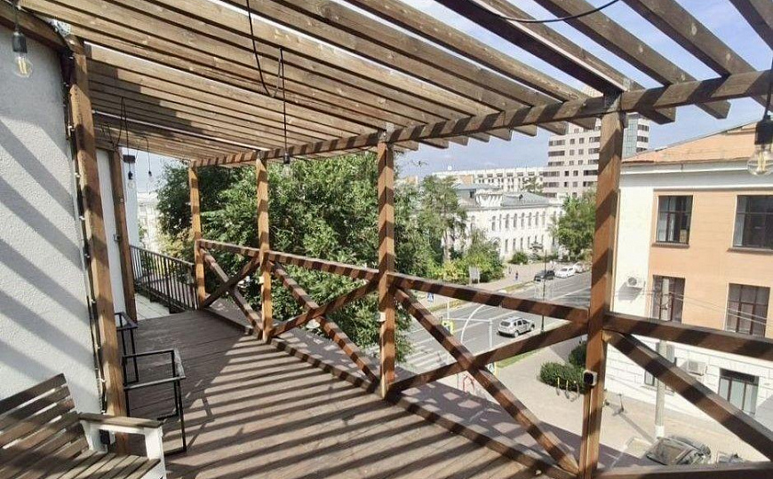 Здание 818,8 м² на 1 линии ул. Молодогвардейской фото