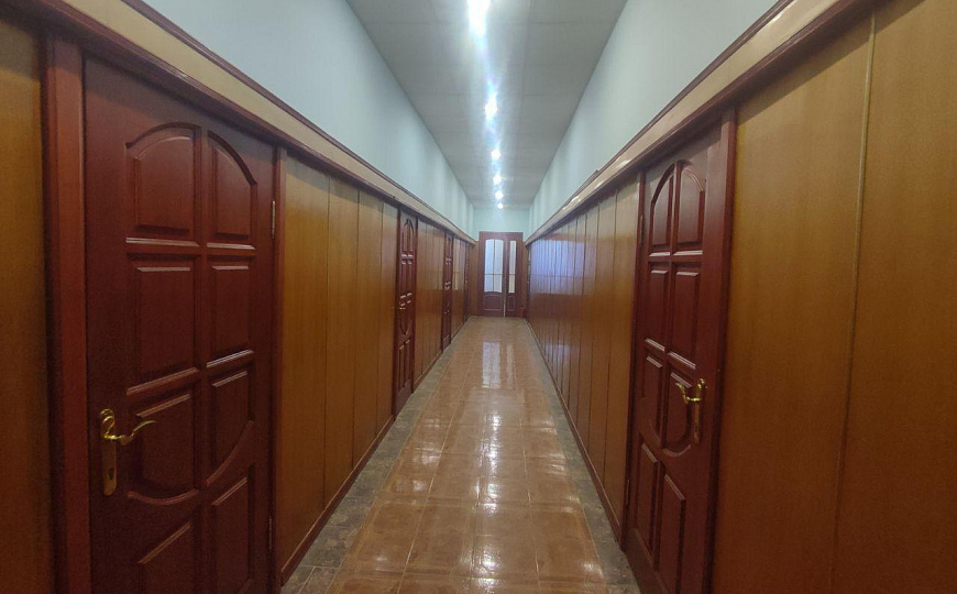 Офис на  1ой линии, 190 м² фото