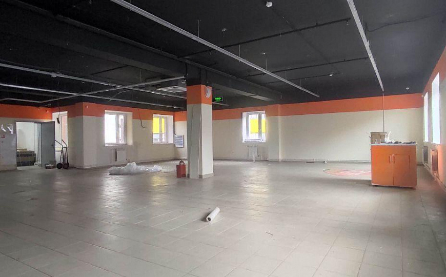 Сдам помещение в Торговом Центре от 230 до 520 кв.м. фото