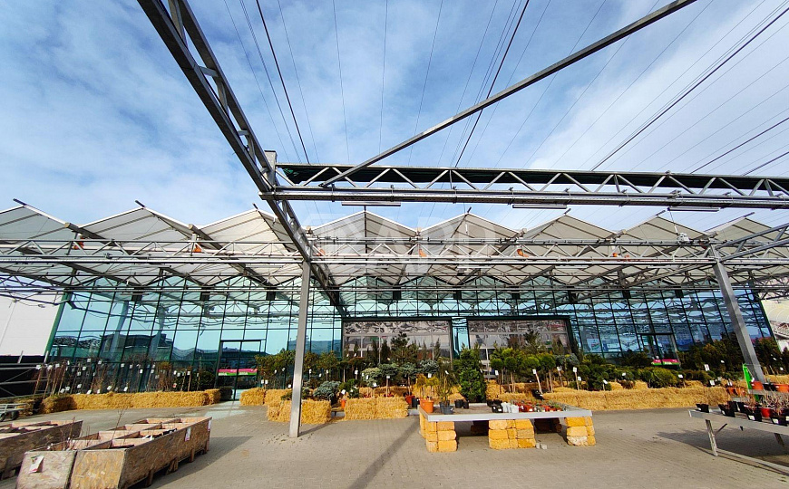 Продаю торговый центр, 3 800 м² фото