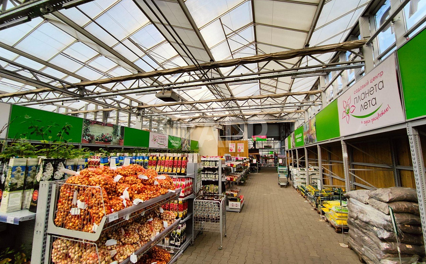 Продаю торговый центр, 3 800 м² фото