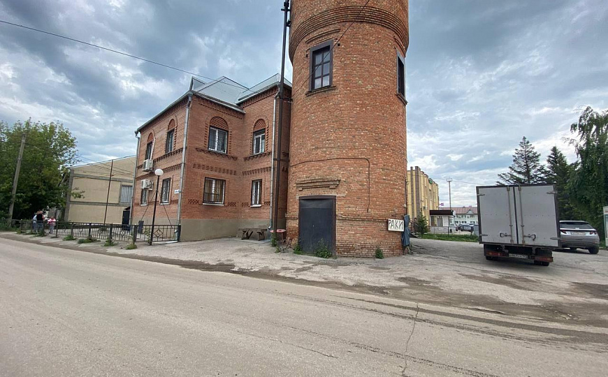 Отличное складское помещение 95 м² в центре села фото