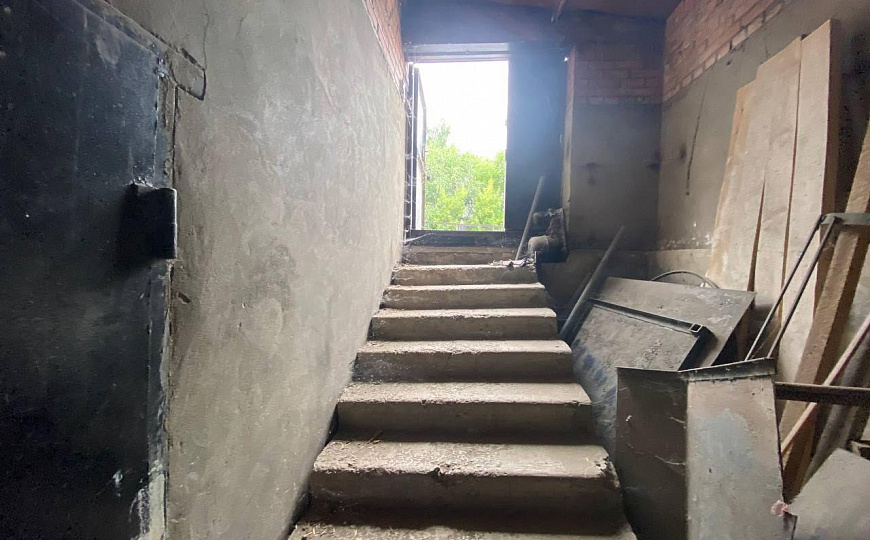 Отличное складское помещение 95 м² в центре села фото